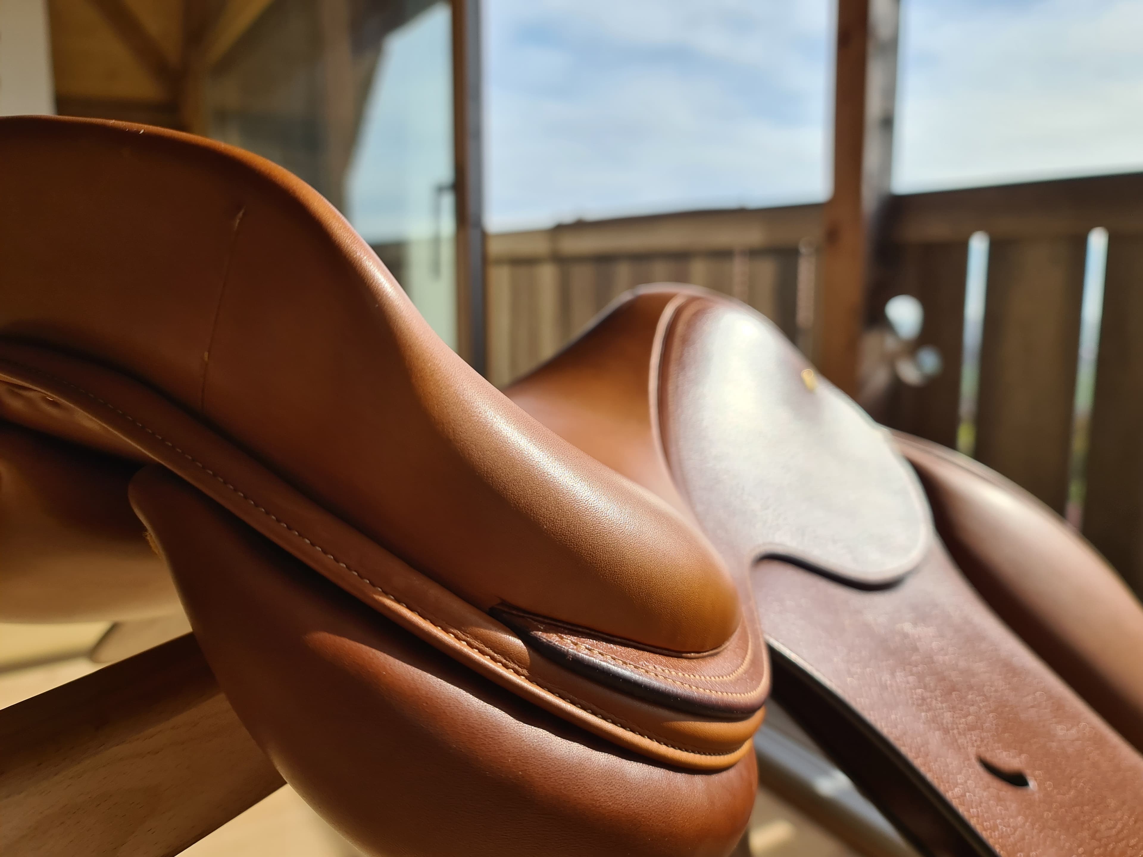 Selle Guy Chanel